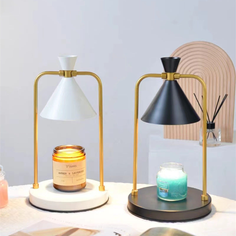 Melting wax lamp